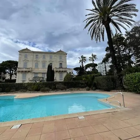 Διαμέρισμα 7mn From The Center/ Pool/parking Κάννες